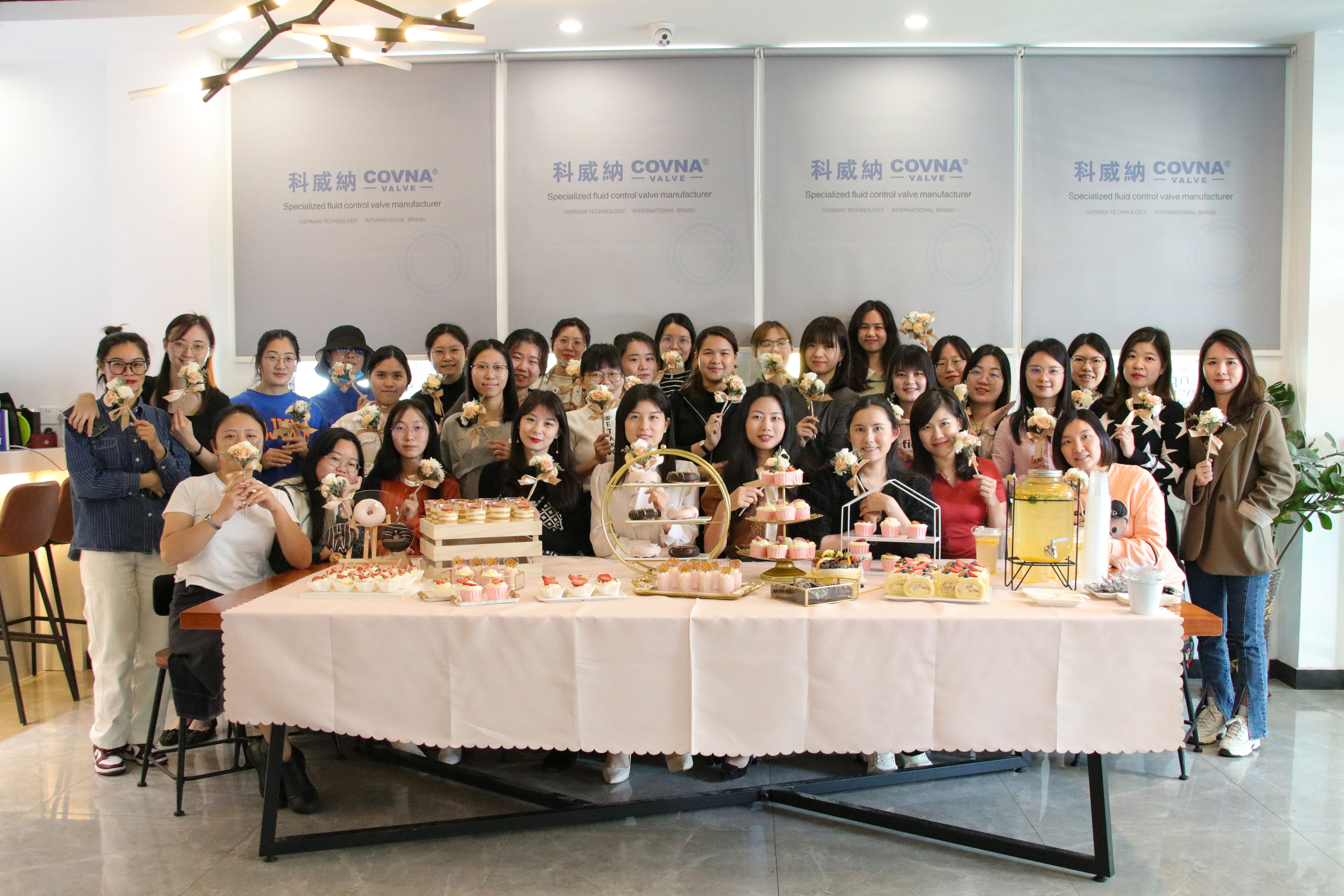 “三八”女神節(jié)｜科威納COVNA向女性致敬！